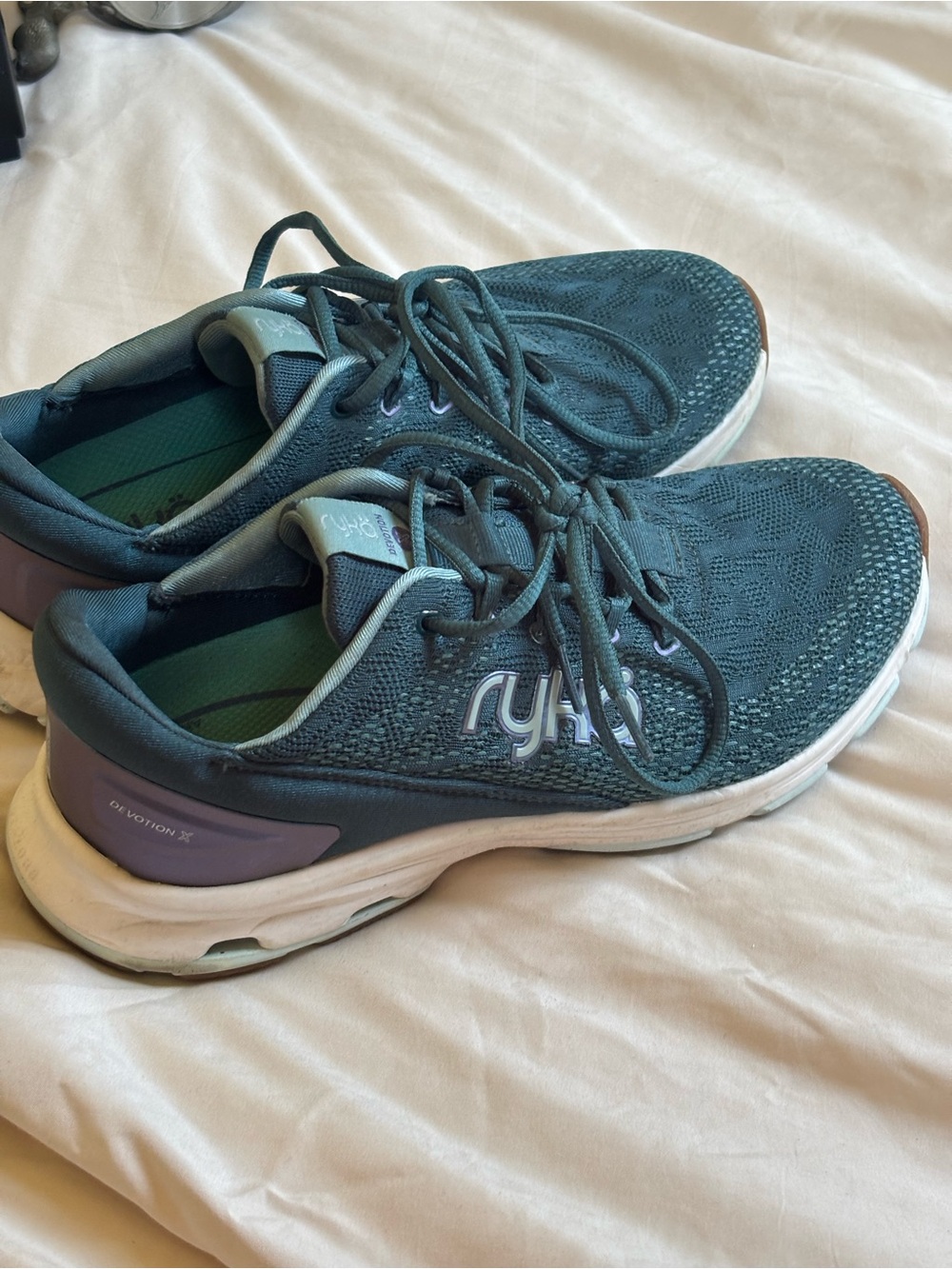 Ryka Teal and Purple Women's Athletic Lace-Up Sneakers Wide Width 8.5